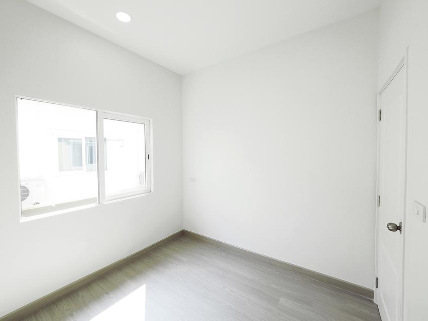 ขายทาวน์เฮ้าส์ 2 ชั้น ม.โกลเด้นทาวน์ โครงการ2 พระราม2-พันท้ายนรสิงห์ ขนาด 19.2 ตร.ว. 4 ห้องนอน 2 ห้องน้ำ ขาย 1.99ล้าน 16