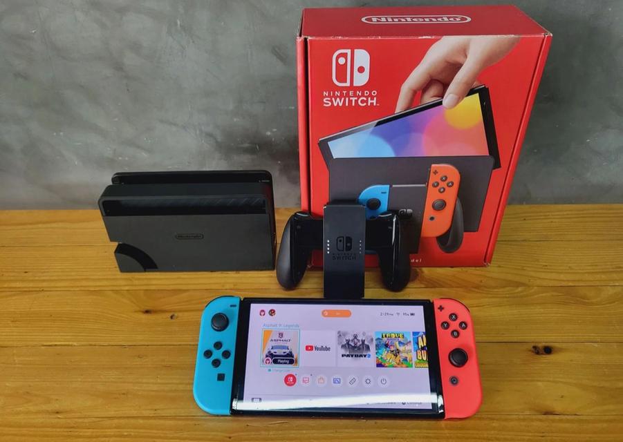 เครื่องเล่นเกม Nintendo Switch OLED 2