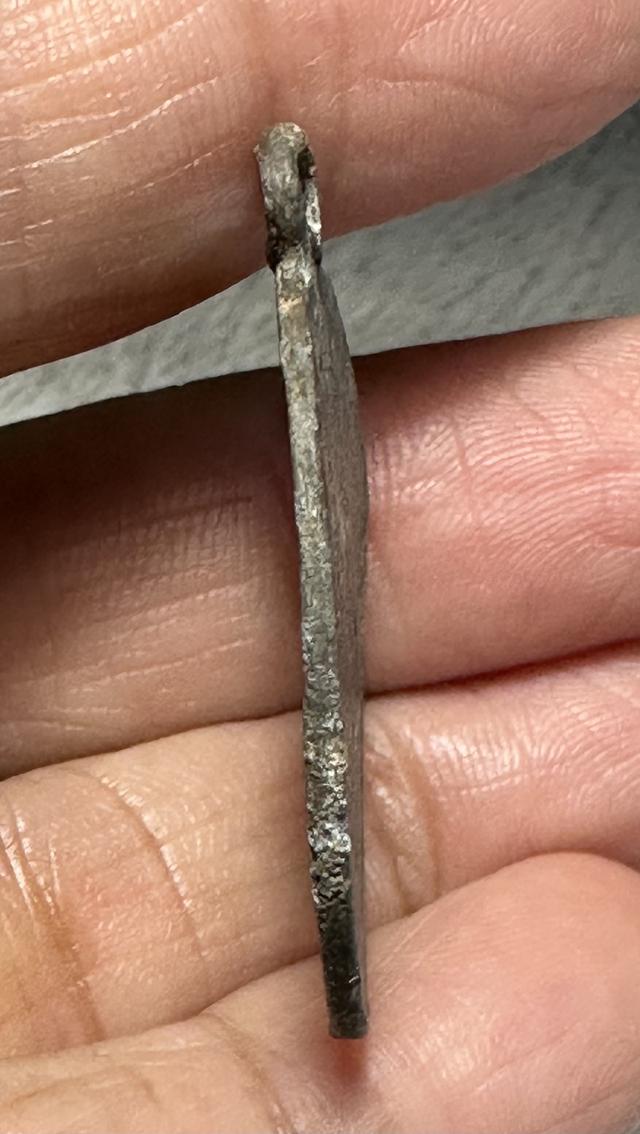 เหรียญพระพุทธชินราช เนื้อตะกั่ว หลวงปู่ศุขปลุกเสก พระผ่านการใช้ รูปที่ 9