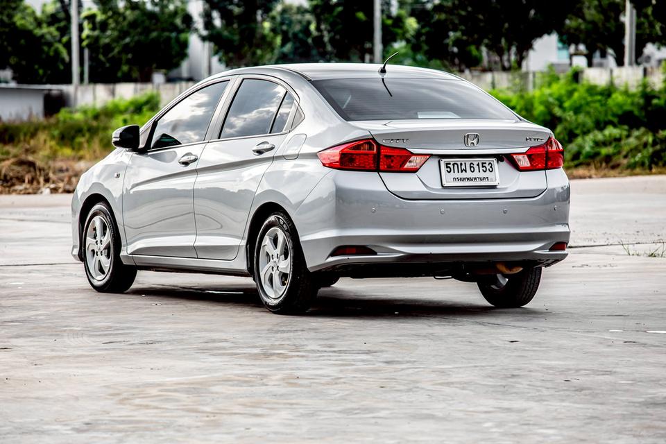 Honda City 1.5S ปี 2017 สีเทา มือเดียวป้ายแดง  8