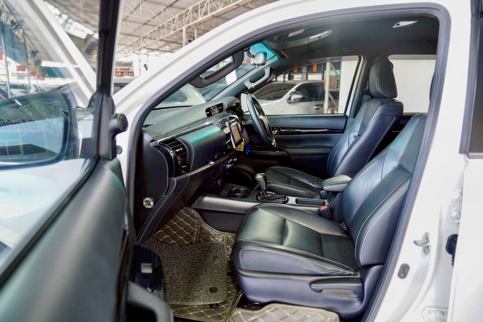 TOYOTA HILUX REVO Double Cab 2.4 ROCCO 2WD AT ปี 2020 สีขาว รูปที่ 7