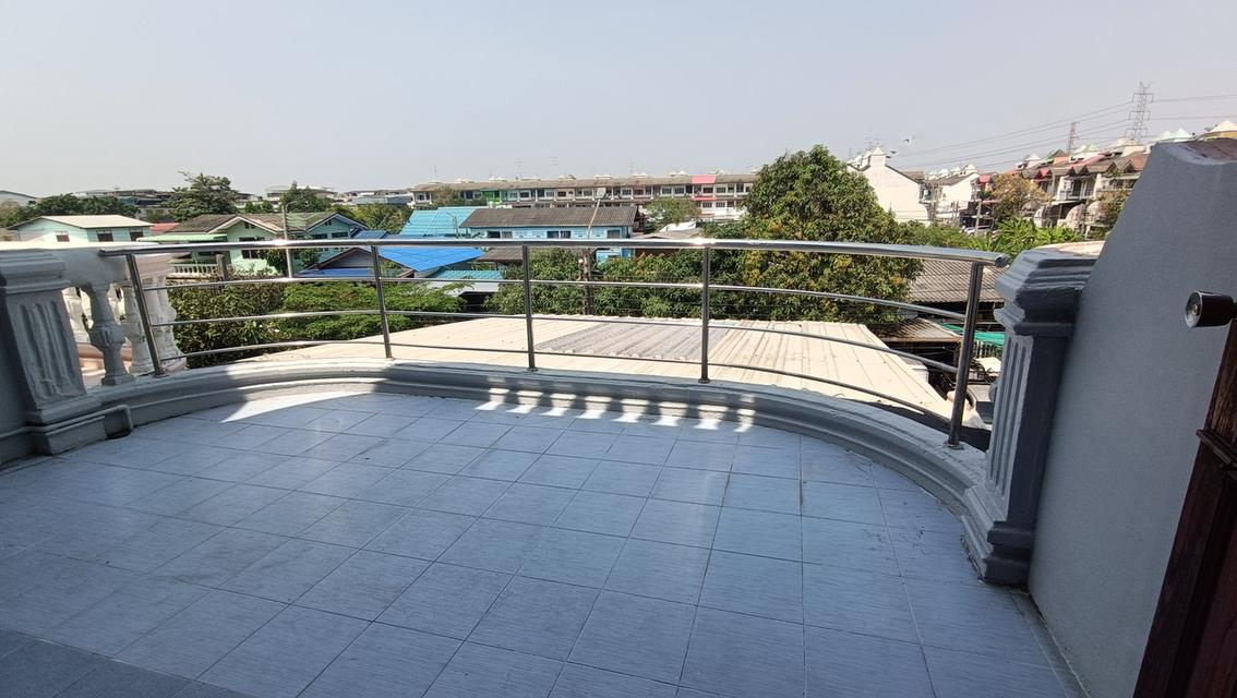 ทาวน์เฮ้าส์ 3 ชั้น 4 ห้องนอน 4 ห้องน้ำ 19