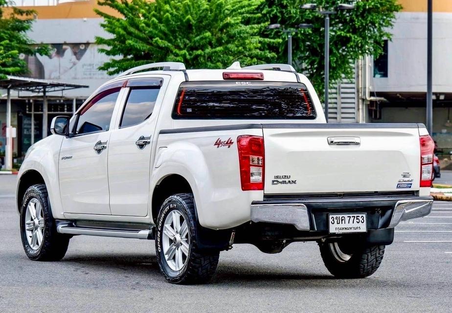 รหัสรถ PR7753 + ISUZU V-Cross 4x4 3.0DDI Z Prestige รถปลายปี 2016