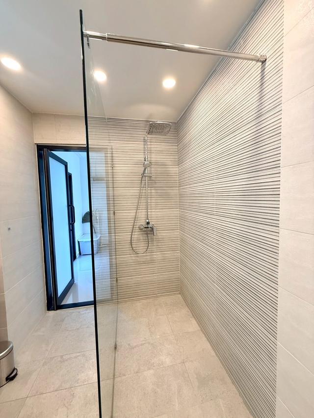 ขายพร้อม/ผู้เช่าคอนโดวงศ์อมาตย์ ไพรเวซี่ รีสอร์ท แอนด์ เรสซิเดนซ์ 8