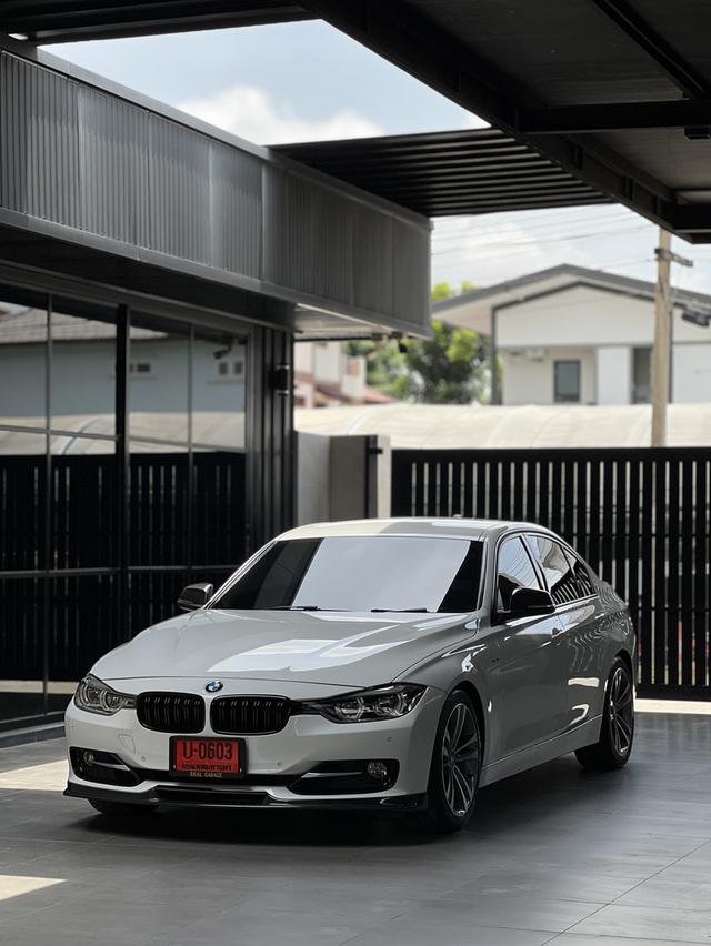 BMW 320i Sport