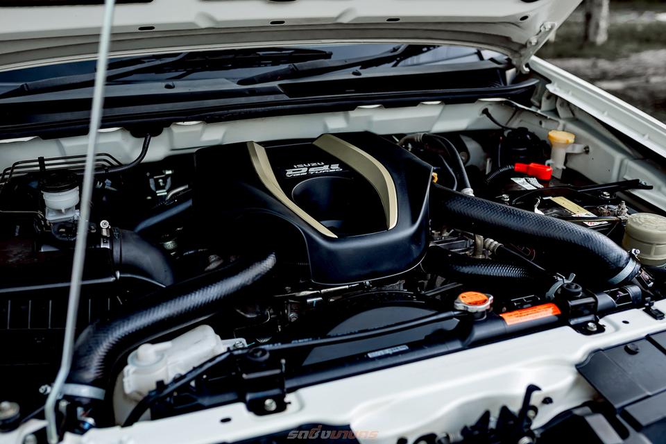 Isuzu MU-X 3.0Dvd 4wd ปี15 15