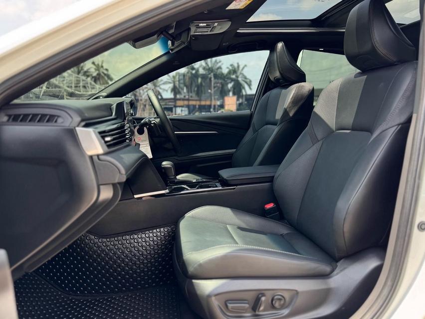 Toyota Camry 2.5 HEV Premium Luxury ปี 2025 ไมล์ 15,xxx km รูปที่ 10