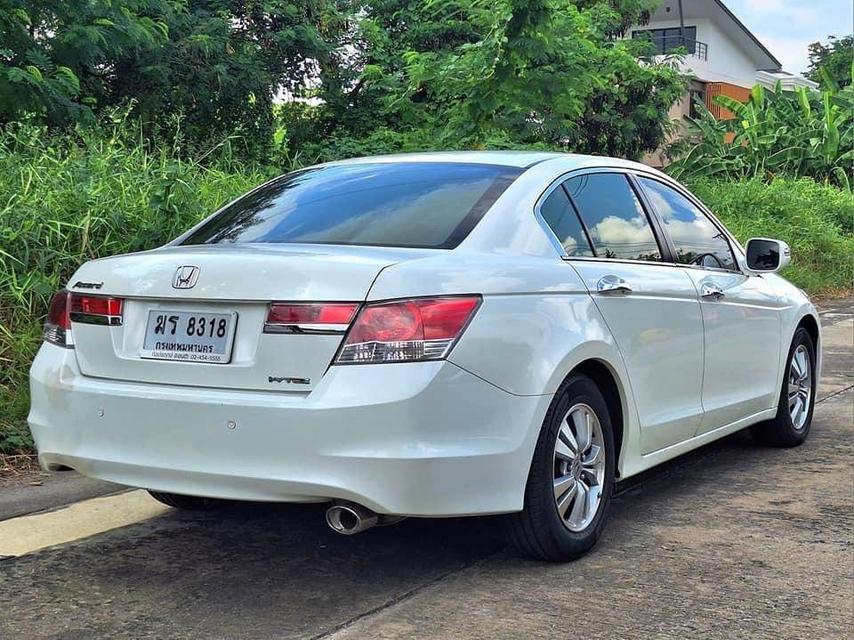 คุ้มๆๆ HONDA ACCORD JP 2.0i (CBU) SUNROOF ปี 2012 รถใช้น้อย ประวัติศูนย์ครบ 4