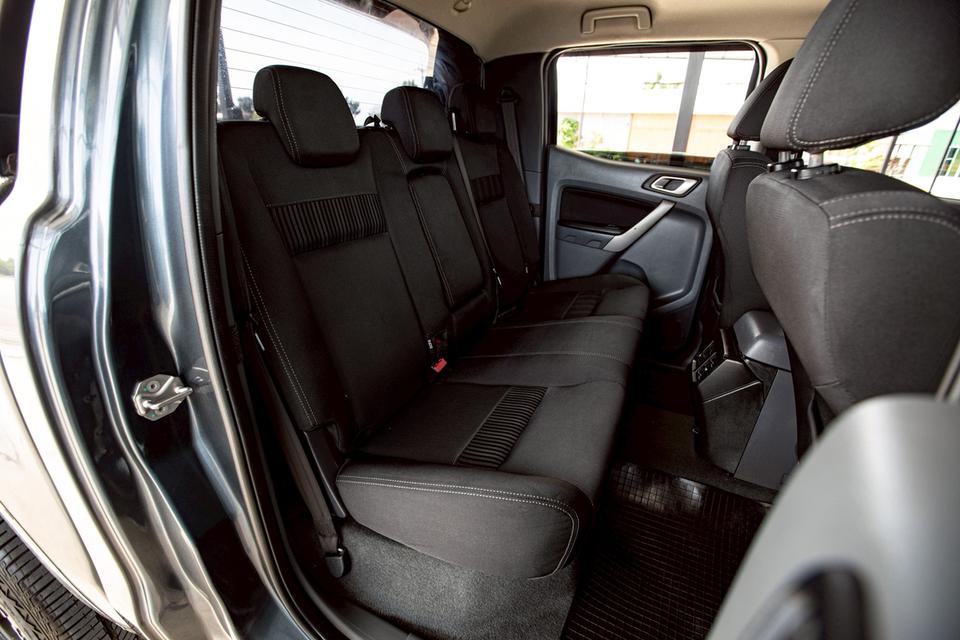 ขาย Ford Ranger 2.2XLT ปี16 17