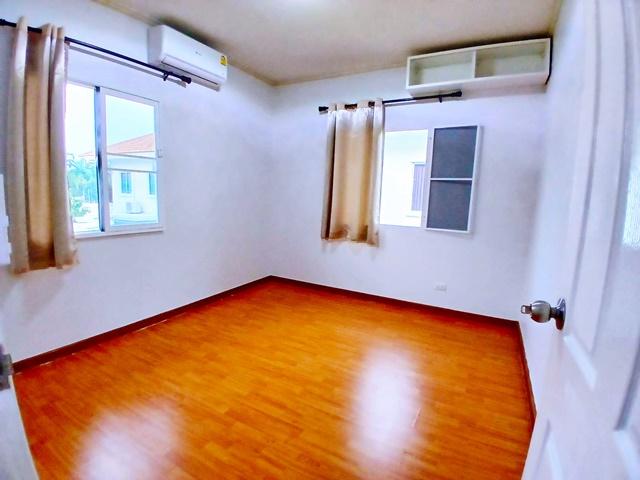 เปิดซิง! คฤหาสน์ บ้านเดี่ยวพร้อมเข้าอยู่ 2ชั้น 100ตรว. แม็คโคร ร่มเกล้า 3.9 กม. 3นอน รถไฟฟ้าสีชมพู ตลาดมีนบุรี 2.6 กม.3น 8