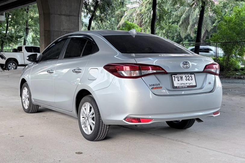 2019 Toyota Yaris ATIV 1.2 S Sedan AT รุ่นท๊อป ออฟชั่นจัดเต็มรอบคัน รูปที่ 5