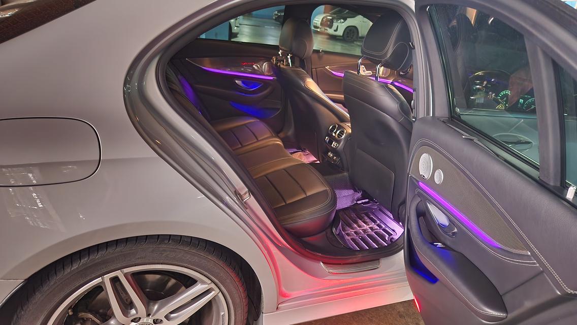 เจ้าของรถขายเอง Benz E350e 2018 ไมล์ 56,000 จดทะเบียนปี 2020 รถใหม่ ภายในใหม่ รูปที่ 20