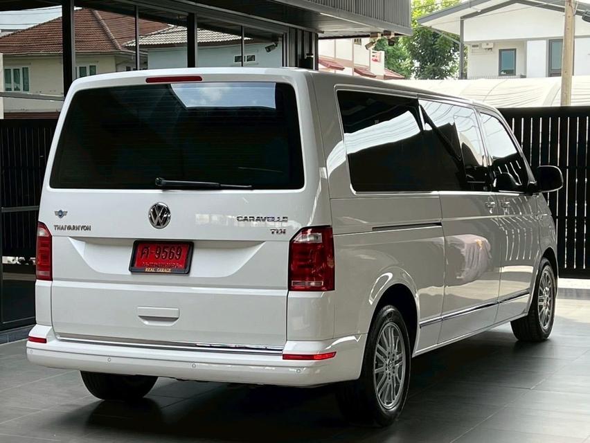 Volkswagen Caravelle 10