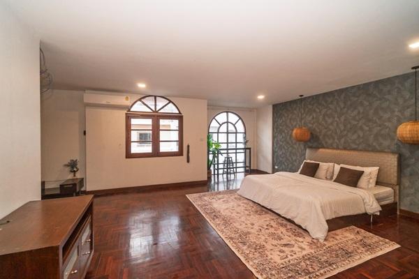 Tropical House - ปล่อยเช่าบ้านใจกลางทองหล่อ ซอย 25 ทาวน์โฮมหรู 5 ชั้น ทำเลเยี่ยม พร้อมดาดฟ้าส่วนตัว โทร 092-6397963 12