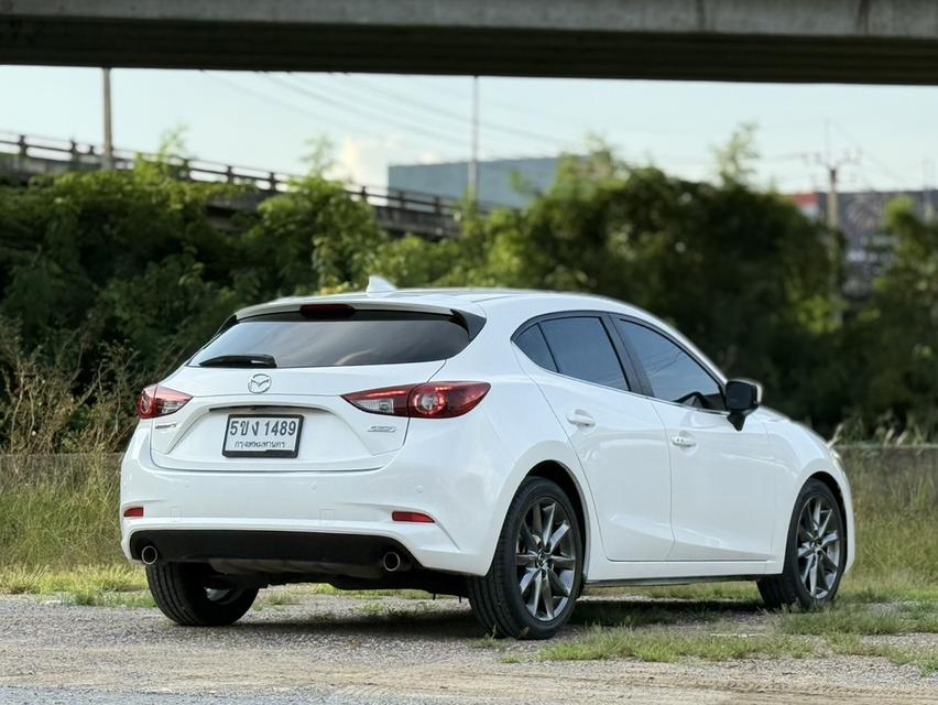 Mazda 3 2.0 S Sport ปี 17จด 18 6