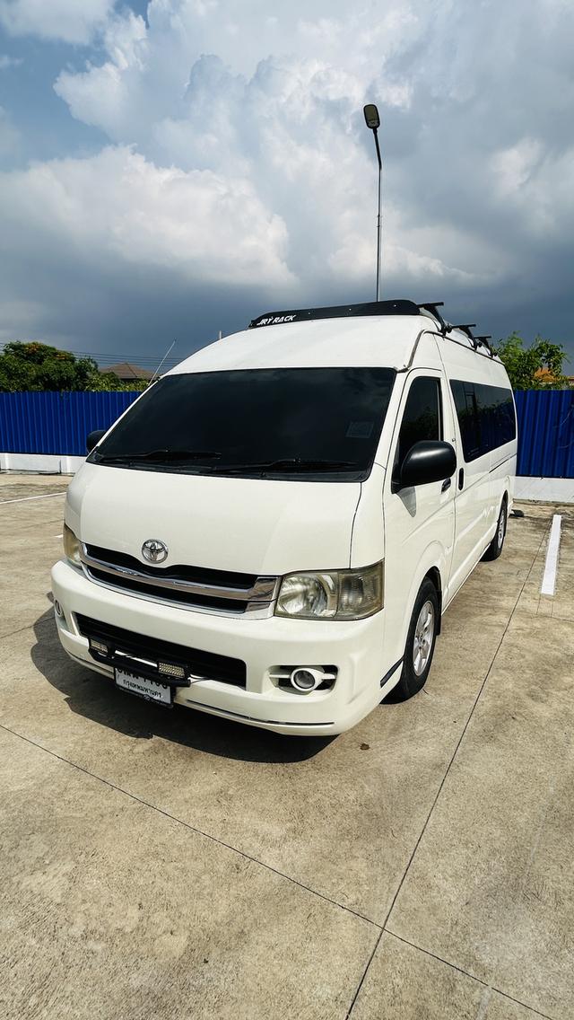 รถแคมปิ้งแวน Toyota Commuter เกียร์ออโต้