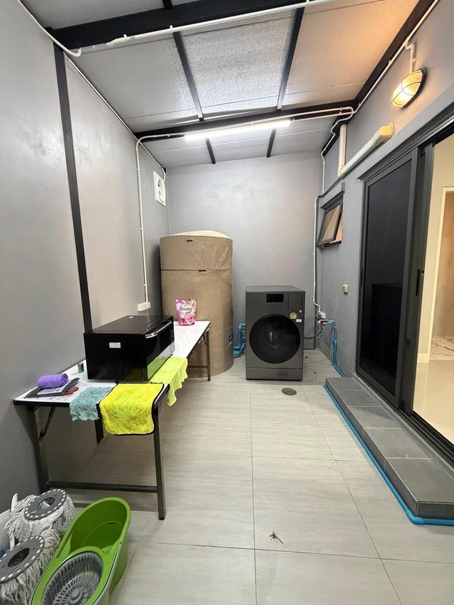 ขายทาวน์โฮมสามชั้น โครงการหมู่บ้านกลางเมืองสุขุมวิทอ่อนนุช 4