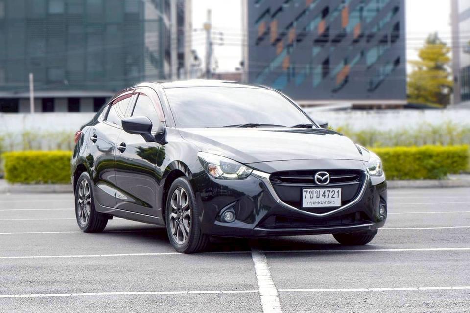 Mazda2 Skyactive 1.5 XLD High connect เกียร์ Auto สีดำ ปี2015 5