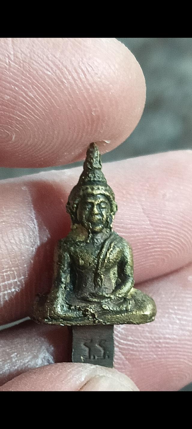 พระยอดธง