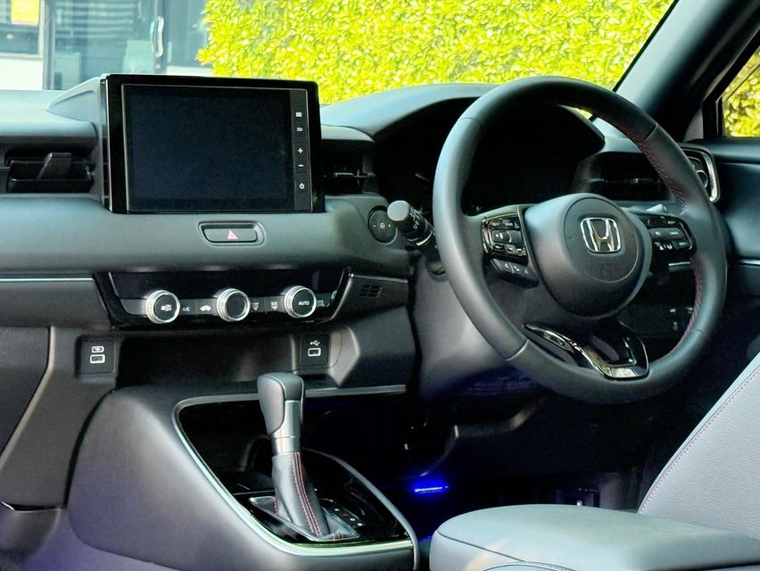 2023 HONDA HRV eHEV RS รถมือเดียว สภาพป้ายแดง วิ่งน้อยเพียง 20,000 กม รถไม่เคยมีอุบัติเหตุครับ 13