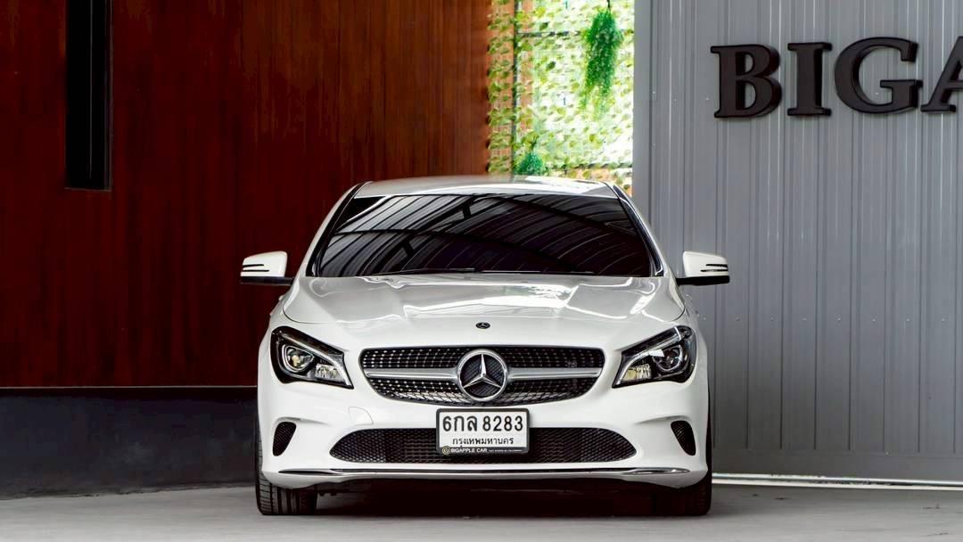 รหัสรถ BAC8283 🚗💨 Mercedes-Benz CLA200 Urban Facelift ปี 2017 ⚪ สีขาว  2