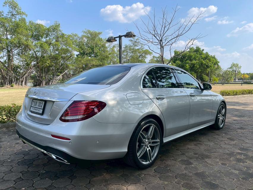 2017 Mercedes Benz E220d AMG ( W213 ) รูปที่ 4