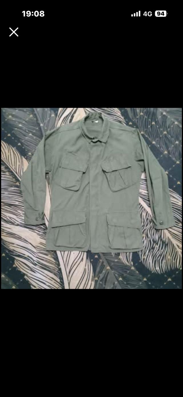 กระเป๋าเฉียงมือสอง  รุ่นที่ 3