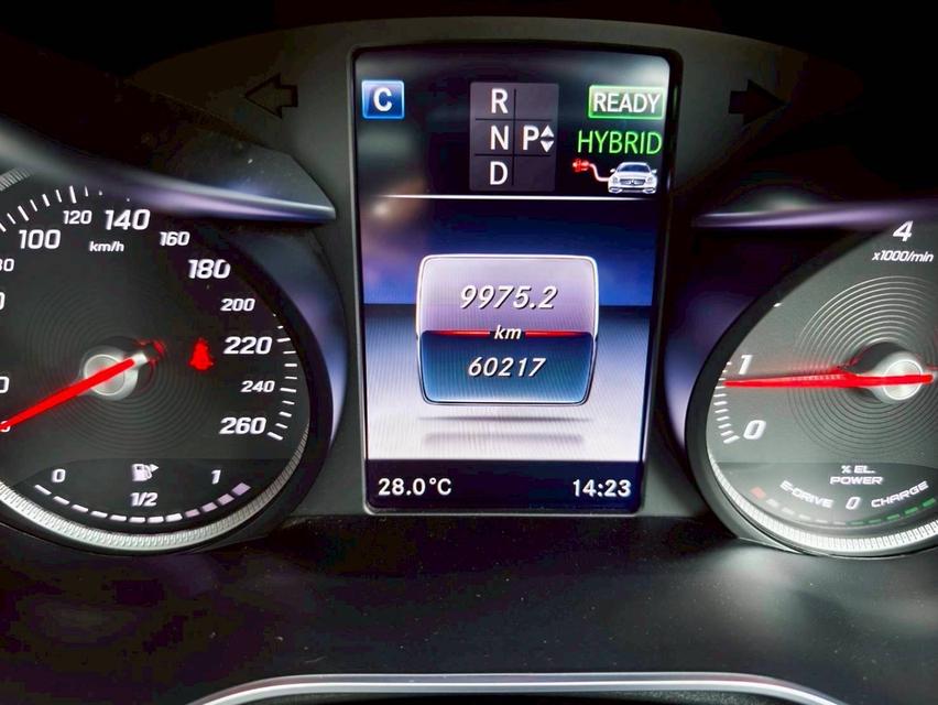 รหัสรถ KPV53 2016 BENZ C350e AMG DYNAMIC 8