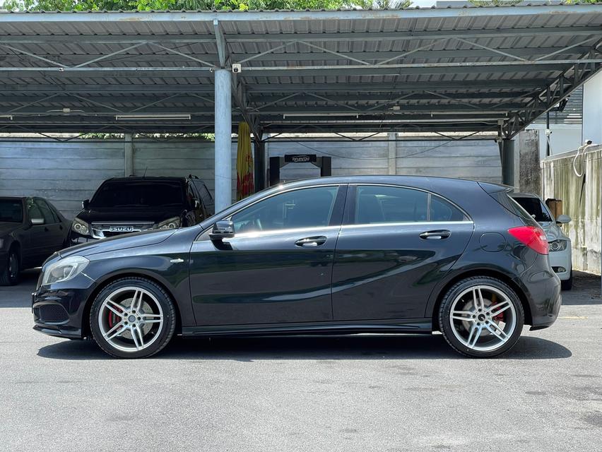 Mercedes Benz A250 AMG Sport  ปี 2013  4