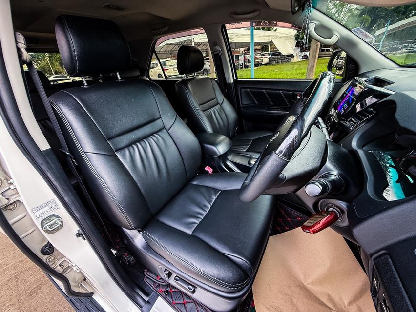 Toyoya Fortuner 2.5V ปี15 14