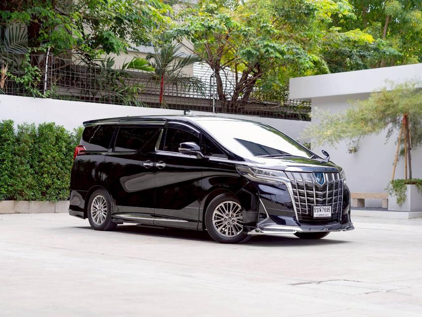 Toyota Alphard Hybrid GF 2.5L  ปี 2022 4