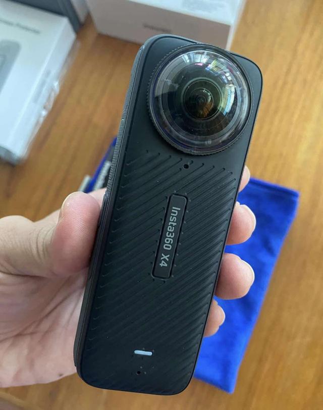 Insta 360 x4 3