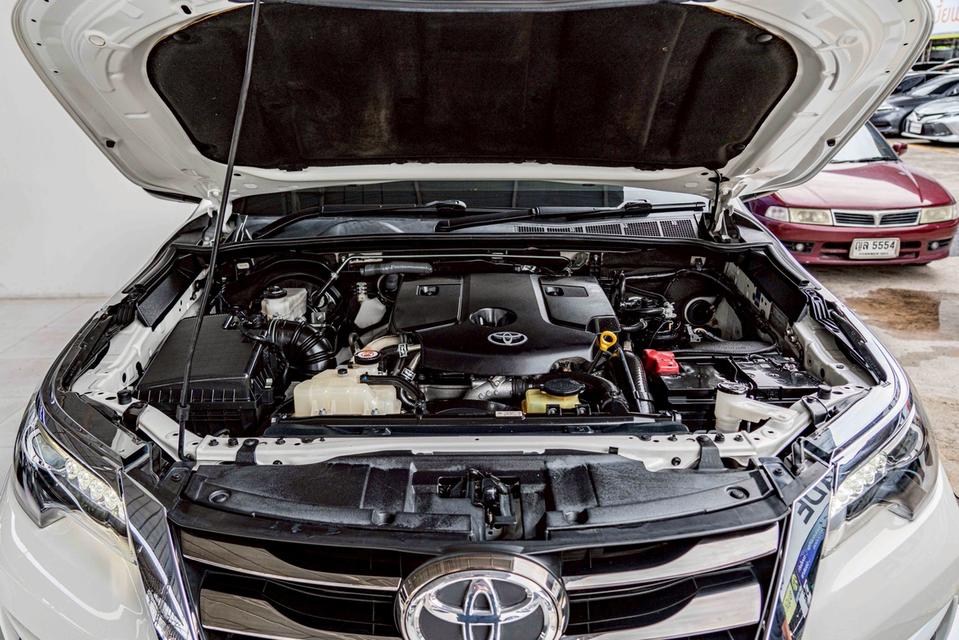 รหัสรถ NP7532 TOYOTA FORTUNER 2.8TRD 4WD 2018 17