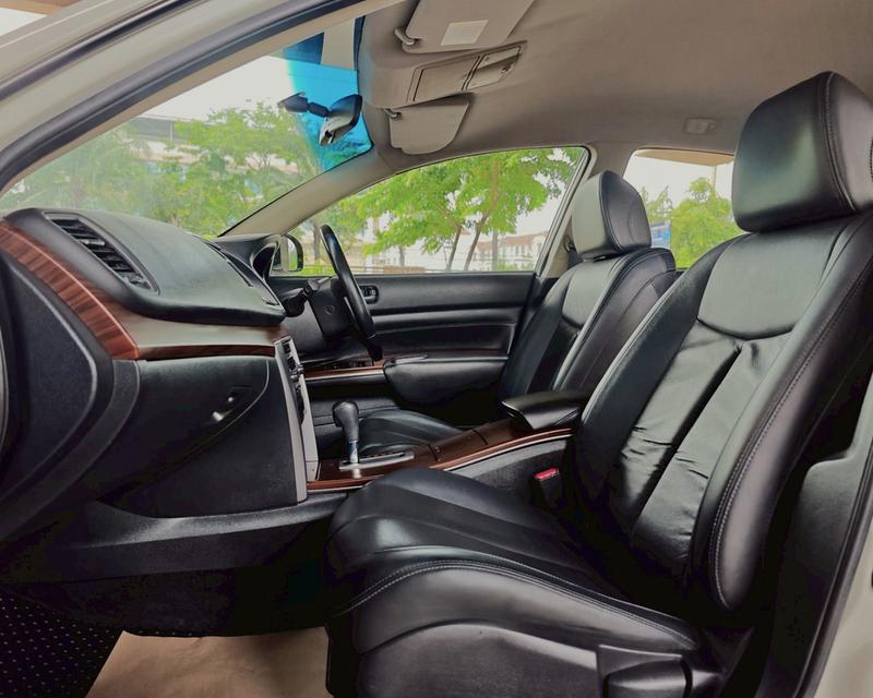 Nissan Teana 200XL ปี 2011  6