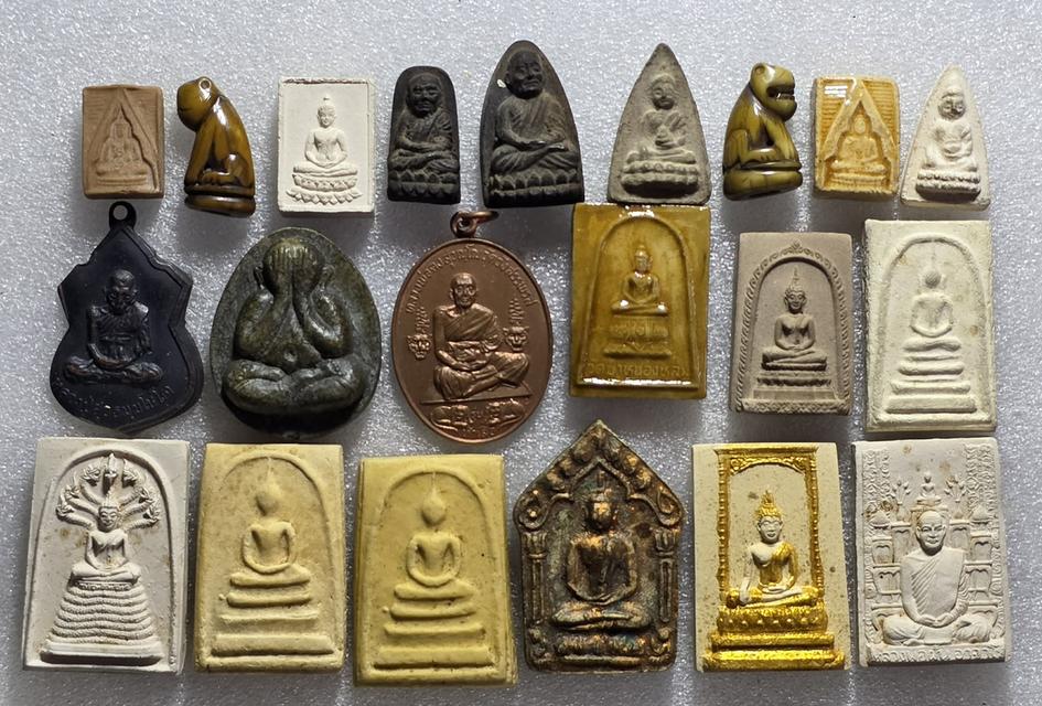 พระบ้าน เปิดแบ่งปันค่ะ