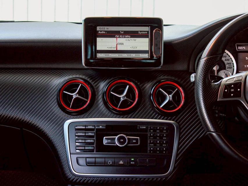 Benz A250 AMG Sport 2.0W176 Sport Hatchback ปี 2013 โฉม ปี 12-19 14
