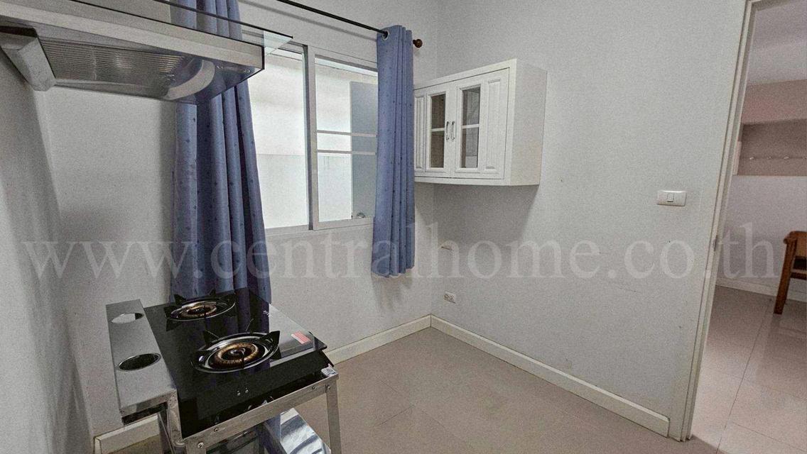 ทาวน์โฮม เจ ทาวน์ เอ็กคลูซีฟ รังสิต - คลอง 1 บ้านสวย พร้อมอยู่ 7