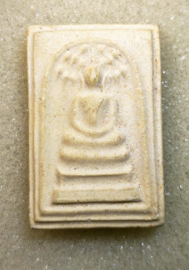 สมเด็จปรกโพธิ์ หลังยันต์นูน เนื้อผง วัดเทพศิรินทร์ฯ เจ้าคุณนรฯ ปี13 2