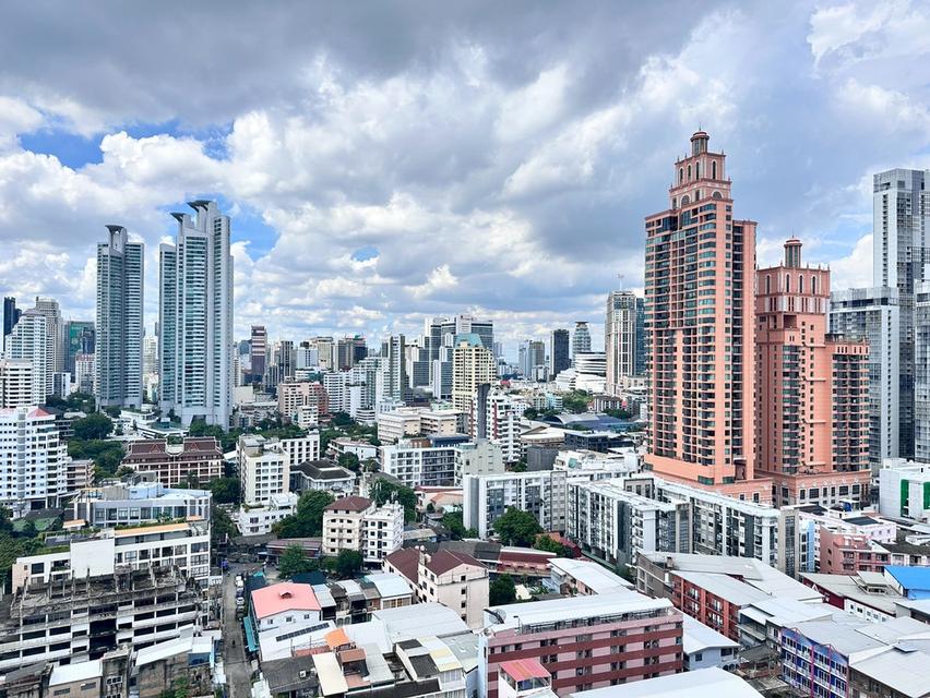 ให้ เช่า คอนโด มอนเทอร์เรย์ เพลส ( วิวกรุงเทพชั้นใน) 57 ตร.ม. 1 นอน 1 น้ำ ใกล้ MRT ศูนย์ประชุมสิริกิติ์ 200 m. ใกล้ BTS อโศก 900 m. 6