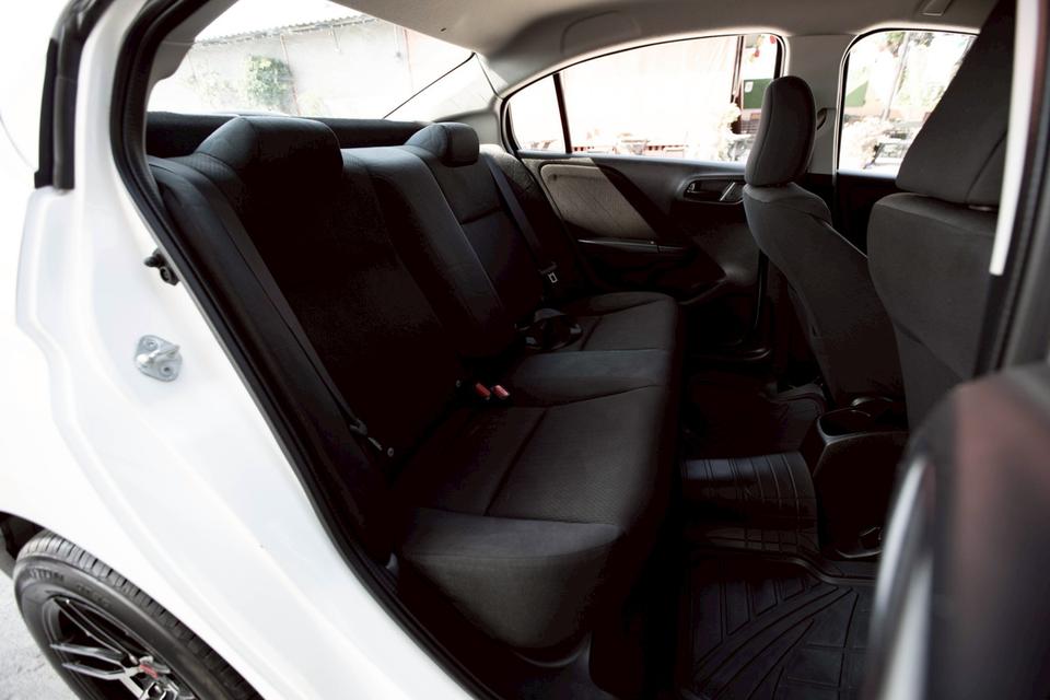 Honda City 1.5S  ปี 2017 สีขาว มือเดียวป้ายแดง รูปที่ 13