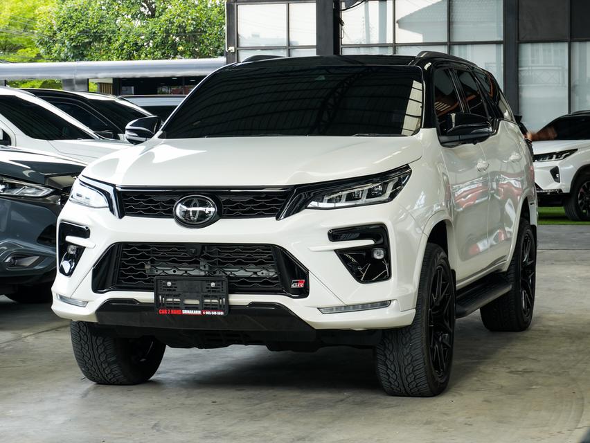 Toyata Fortuner GR 204Hp 2.8V 4wd AT ปี2022