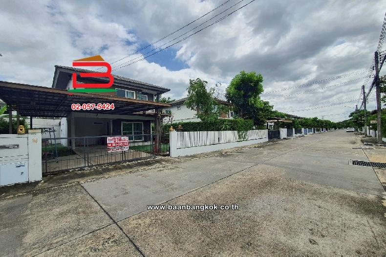บ้านเดี่ยว หมู่บ้านพฤกษ์ลดา 3 เนื้อที่ 54.4 ตร.ว (อยู่ตรงข้ามกับโรงเรียนบีคอนเฮาส์ แย้มสอาดรังสิต) ตำบลลาดสวาย อำเภอลำลูกกา ปทุมธานี 3