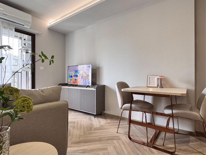 Condo Chapter Thonglor 25 ใกล้ BTS ทองหล่อ (มีหลายห้อง) 35 ตารางเมตร 1 ห้องนอน ตึกB ตกแต่งครบ 2