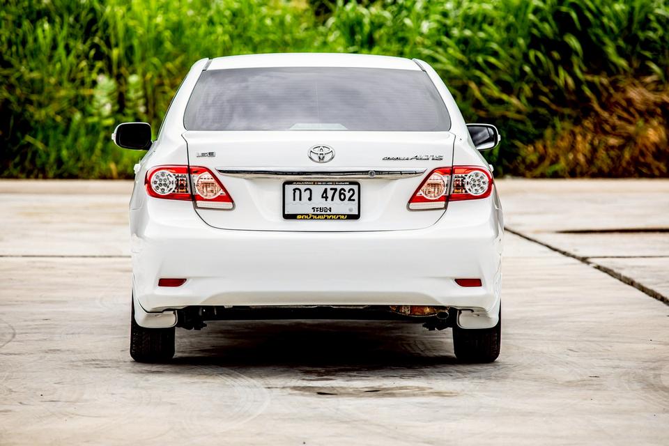 Toyota Altis 1.6E ปี 2012 สีขาว สวยสภาพดี 7