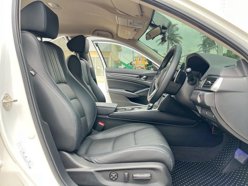 รหัสรถ AP8844 Honda Accord 1.5 Turbo el ปี 2020 สีขาวมุก 9