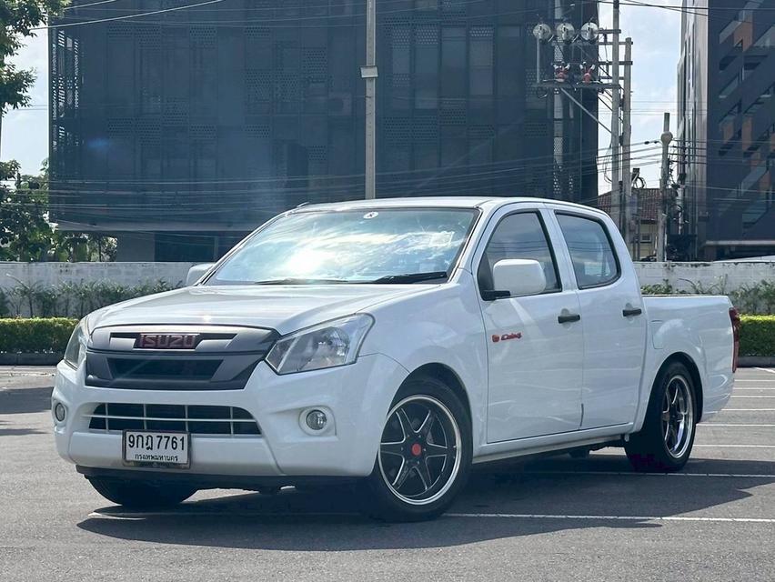 รหัสรถ QT7761 🎈🎉ISUZU D-MAX CAB-4 1.9 Ddi S เกียร์ M/T สีขาว ปี2019 จด 19 แท้ 🎉🎈