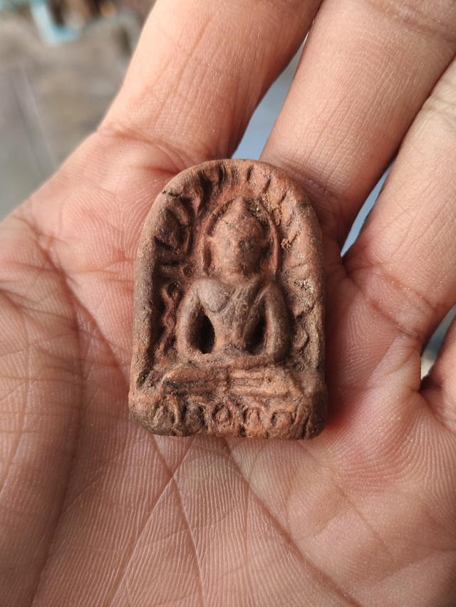 พระซุ้มกอ พิมพ์ใหญ่ กรุกำแพงเพชร