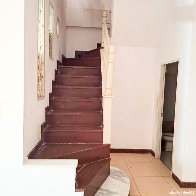 ให้เช่าบ้านเลี้ยงสัตว์ได้ หมู่บ้านวรารักษ์ คลองสาม คลองหลวง ปทุมธานี ใกล้บิ๊กซีคลองสาม,ฟิวเจอร์ พื้นที่ 18 ตรว.4นอน 2น้ำ 1ครัว จอดรถในบ้าน 1 คัน หน้าบ 5