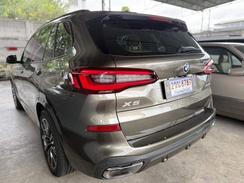 ปี2024 #BMW X5 3.0d M SPORT G05 สี Manhattan Metallic ภายในสี Coffee รูปที่ 5