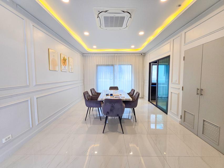ให้เช่า บ้านเดี่ยว 𝐓𝐡𝐞 𝐂𝐢𝐭𝐲 𝐁𝐚𝐧𝐠𝐧𝐚 ใกล้ Mega Bangna หันหน้าทิศเหนือ 4ห้องนอน 1ห้องแม่บ้าน ตกแต่งสวย พร้อมเข้าอยู่ 6